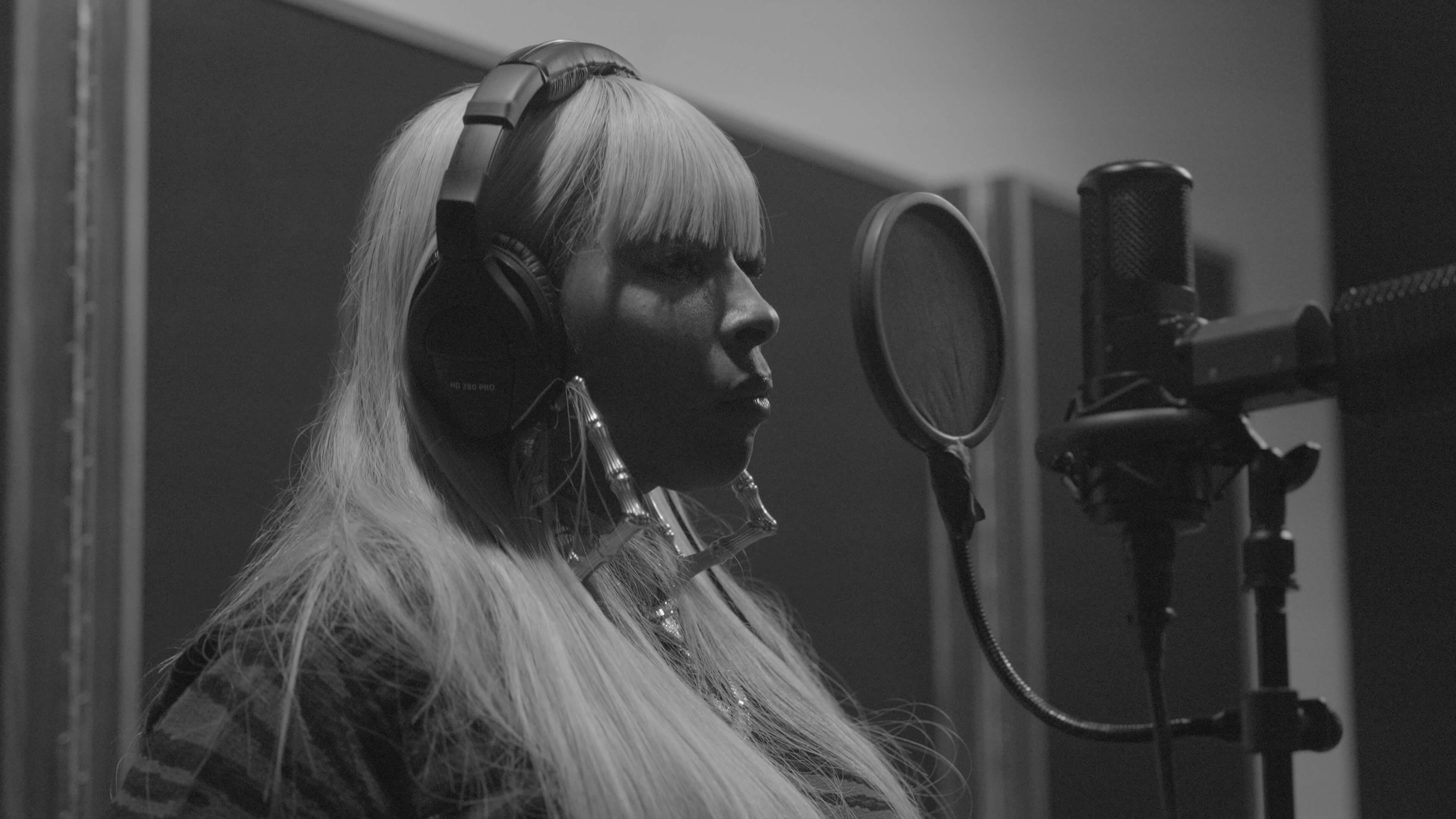 Mary J Blige Beautiful Life Allstars Feat Mjb As Brooklyn Vado